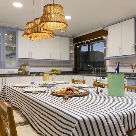 Bleumaison-apartamentos Lubians 1 *